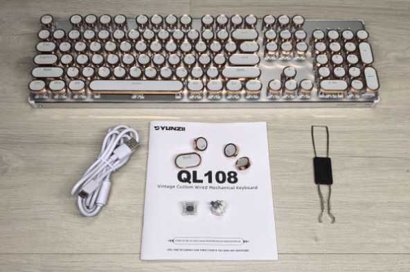 YUNZII QL108 Mechanical Keyboard