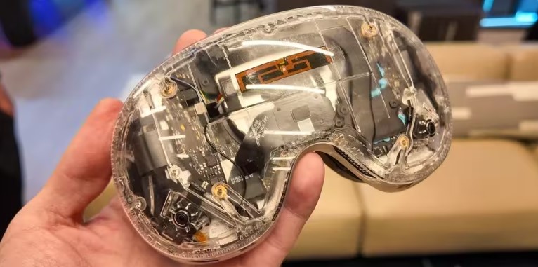 Valve has learned to count to three—Xbox is in trouble. Why the Steam Machine and Steam Frame announcements are more important than they seem.