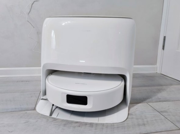 Trouver E30 Aqua Robot Vacuum Cleaner