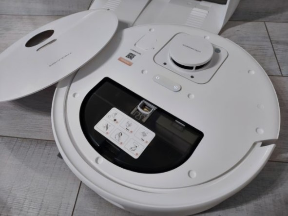 Trouver E30 Aqua Robot Vacuum Cleaner