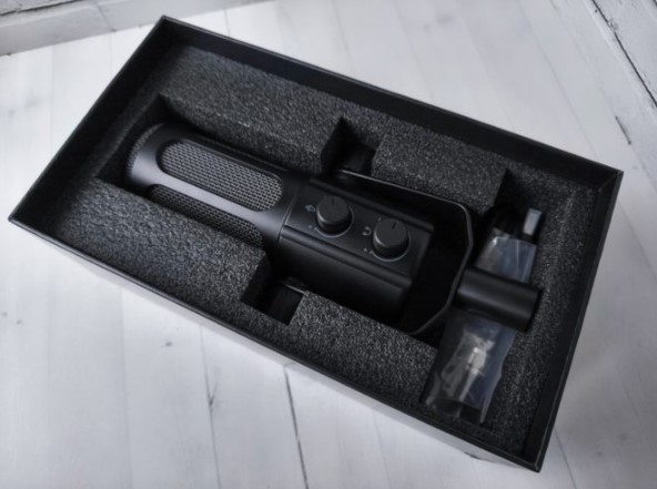 Review of the FIFINE AmpliTank Tank6 microphone and FIFINE BM88 stand