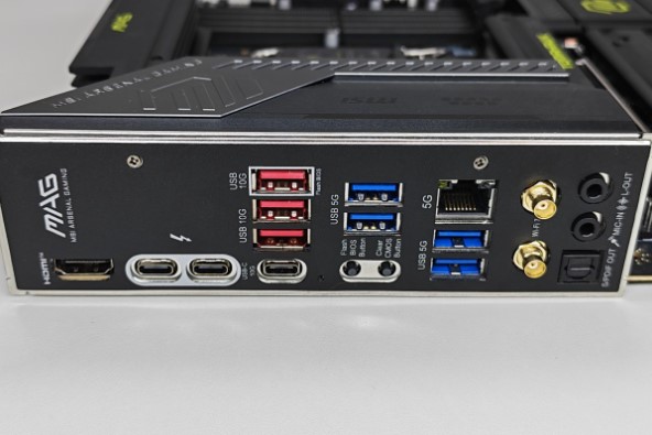 MSI MAG Z890 TOMAHAWK WIFI Motherboard Review