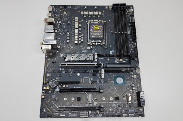 MSI MAG Z890 TOMAHAWK WIFI Motherboard Review