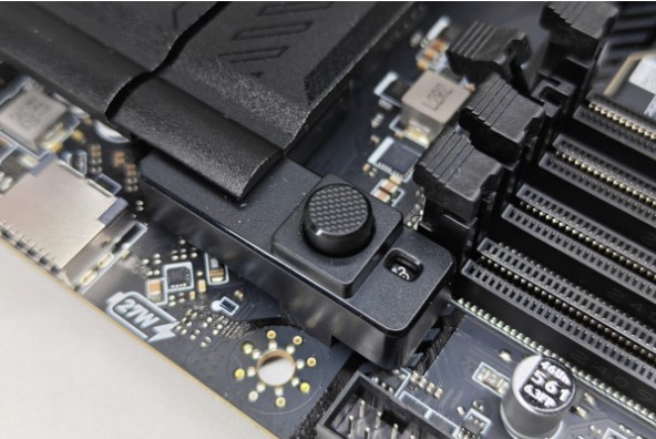 MSI MAG Z890 TOMAHAWK WIFI Motherboard Review