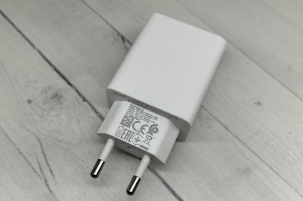 Realme P3 Lite Review: Durable and Battery-Powered