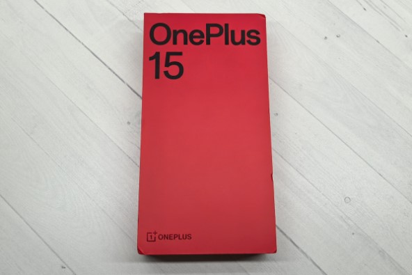 OnePlus 15 Smartphone