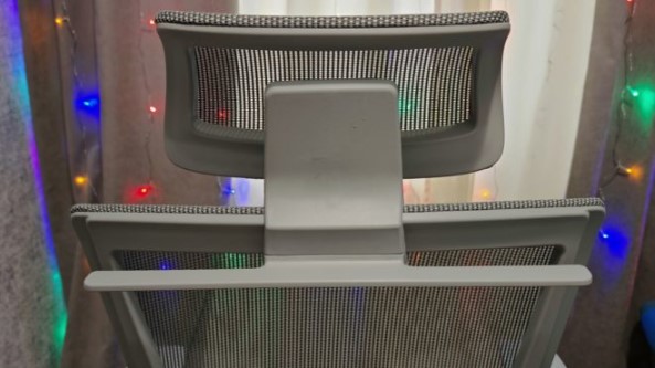 Review of the ZONE 51 Freelancer Z9 ergonomic chair – Did you order massage and heating?