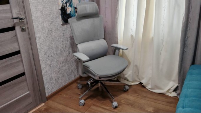Review of the ZONE 51 Freelancer Z9 ergonomic chair – Did you order massage and heating?