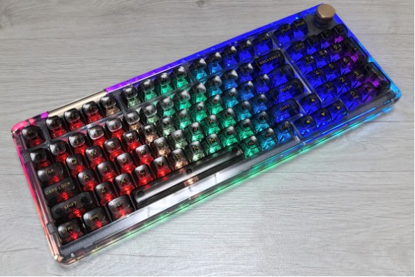 KiiBOOM Phantom 98 Gaming Keyboard Review – A Color Festivus