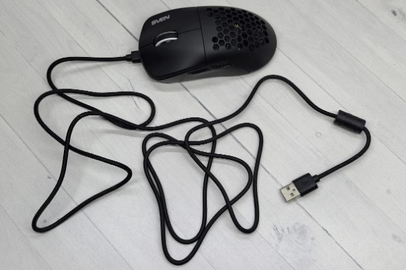 SVEN RX-G980W Review – Wireless Gaming Mouse with Software and Interchangeable Panels