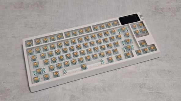 EPOMAKER Sea Salt Silent V3 Switch Set Review – For a Quiet Gaming Setup