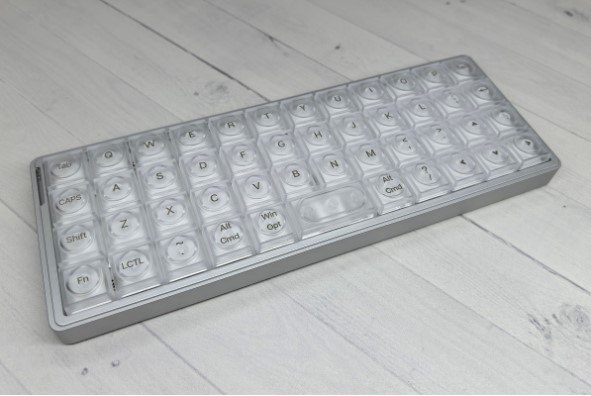 EPOMAKER Luma40 Ortholinear Keyboard Review – Minimalism That Will Make You Ditch Old Habits