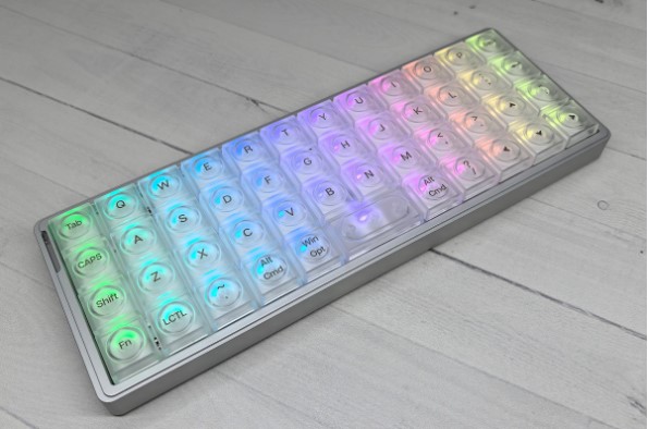 EPOMAKER Luma40 Ortholinear Keyboard Review – Minimalism That Will Make You Ditch Old Habits