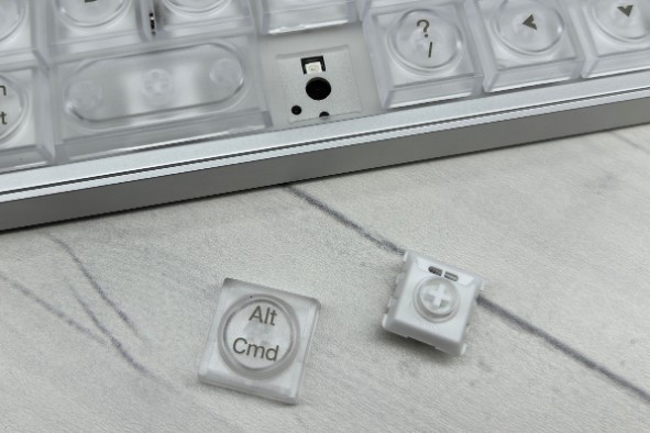 EPOMAKER Luma40 Ortholinear Keyboard Review – Minimalism That Will Make You Ditch Old Habits